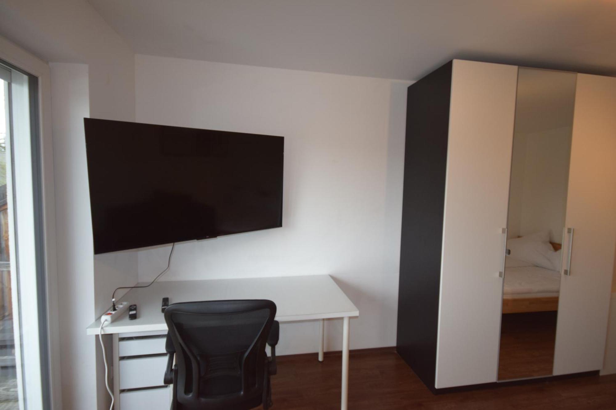 Nestwerk Komfort R23-12 - Balkon, Arbeitsplatz & Zentrumsnah Біберах-на-Рісі Екстер'єр фото